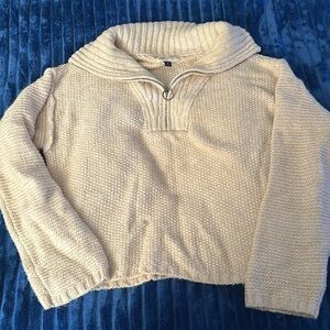 Cropped knit sweater